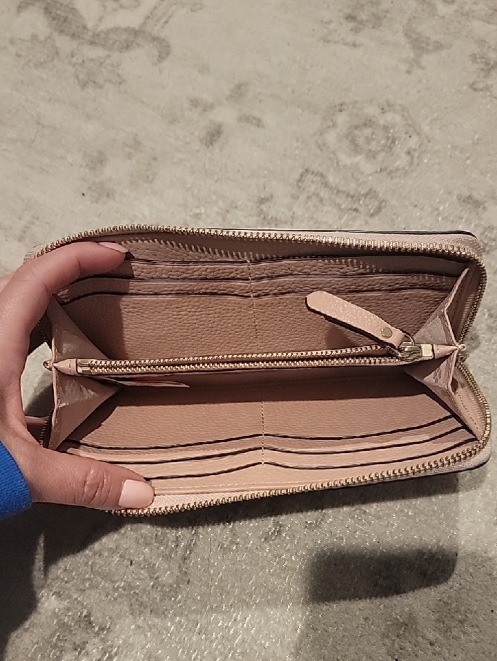 kate spade Pebbled Leather Zip Wallet in Blush Pink with Pink And Gold Spade - Picture 12 of 17